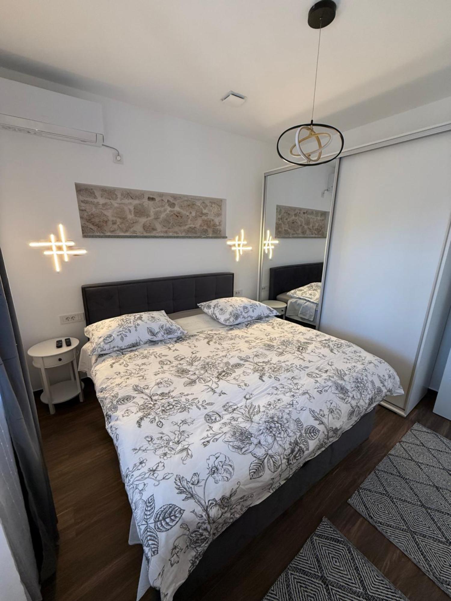 Apartment Batinica Σίμπενικ Εξωτερικό φωτογραφία
