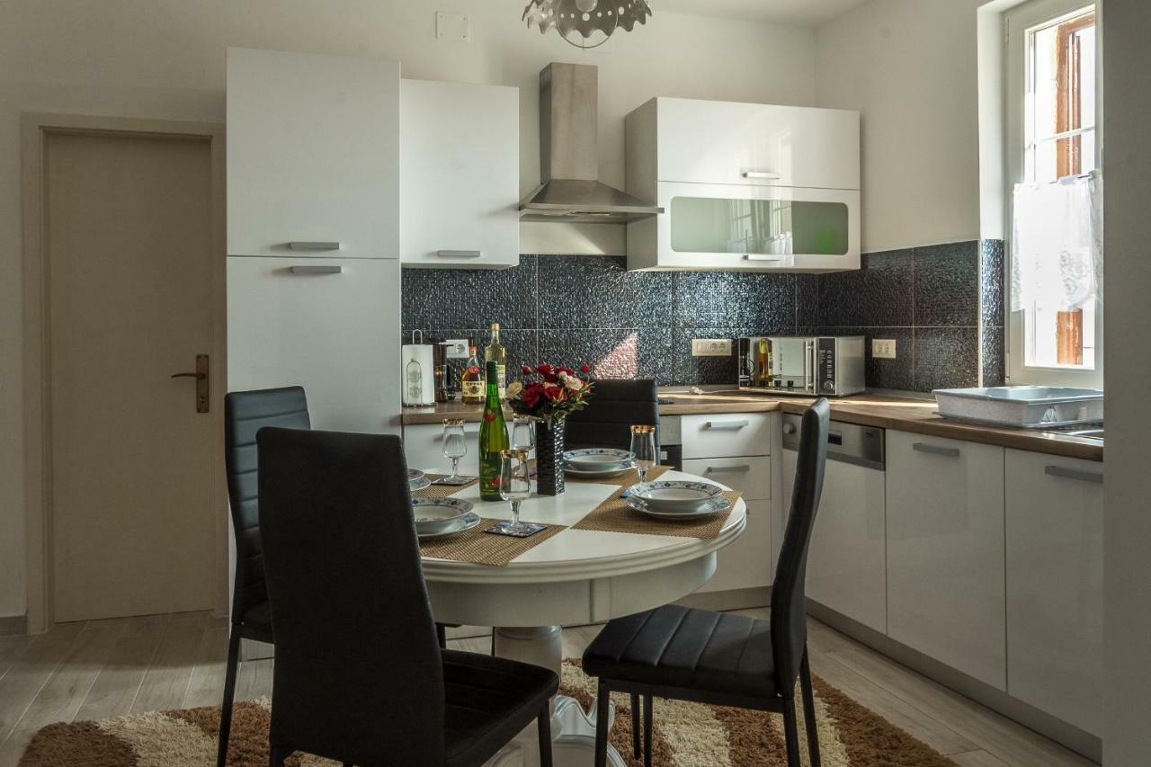 Apartment Batinica Σίμπενικ Εξωτερικό φωτογραφία